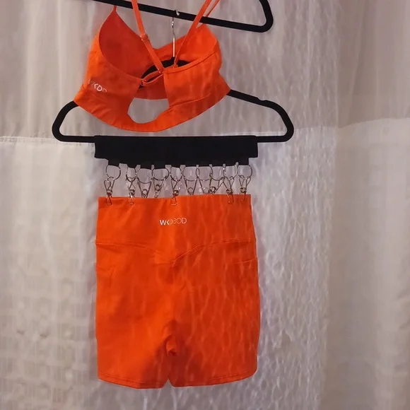Wicked Weasel Activewear. NWOT. Sports Bra & Shorts w/Pockets. Small. Orange. - Picture 9 of 14